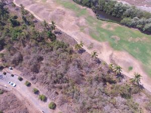 Terreno en colina campo de Golf Marina