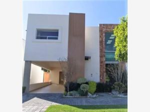 Casa en Venta en Lomas de Angelópolis San Andrés Cholula