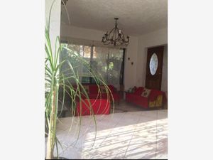 Casa en Venta en Gloria Almada de Bejarano Cuernavaca