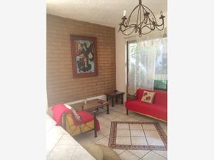 Casa en Venta en Gloria Almada de Bejarano Cuernavaca