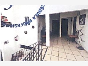 Casa en Venta en Las Fincas Jiutepec