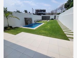 Casa en Venta en Burgos Temixco