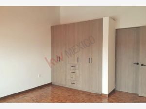 Casa en Venta en Claustros del Parque Querétaro