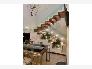 Casa en Venta en Villas del Mesón Querétaro