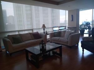 Departamento en Venta en Hacienda de las Palmas Huixquilucan