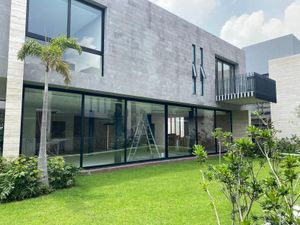 Casa en Venta en Lomas de Tecamachalco Naucalpan de Juárez