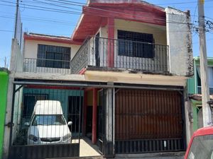 Casa en Venta en Magisterial San Juan del Río