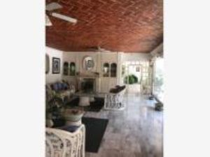 Casa en Venta en San Jerónimo Ahuatepec Cuernavaca