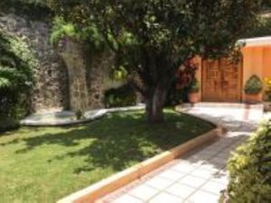 Casa en Venta en San Jerónimo Ahuatepec Cuernavaca