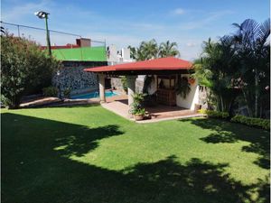 Casa en Venta en Burgos Temixco