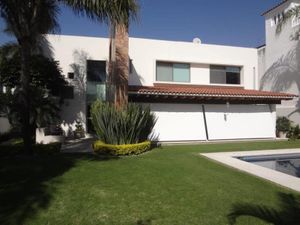 Casa en Venta en El Mascareño Cuernavaca