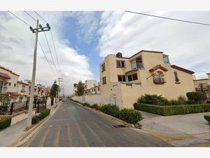 Casa en Venta en Villa del Real Tecámac