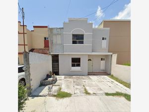 Casa en Venta en Santa Lucía Cadereyta Jiménez