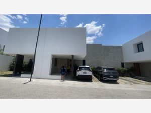 Casa en Venta en Altos Juriquilla Querétaro