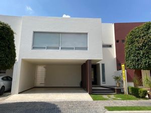 Casa en Venta en Lomas de Angelópolis San Andrés Cholula