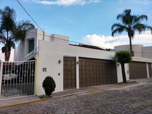 Casa en Venta en Santa Cruz Guadalupe Puebla