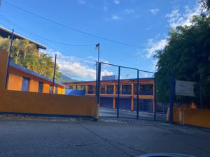 Edificio en Venta en Ahuatlán Tzompantle Cuernavaca