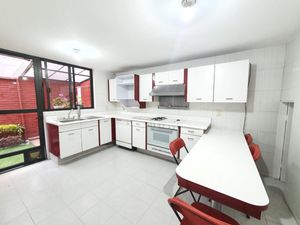 Casa en Venta en Lomas de las Aguilas Álvaro Obregón