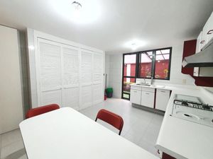 Casa en Venta en Lomas de las Aguilas Álvaro Obregón