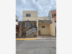 Casa en Venta en Rafael Castellanos Gómez Palacio