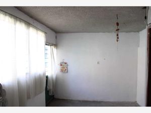 Casa en Venta en Darío Martínez II Sección Valle de Chalco Solidaridad