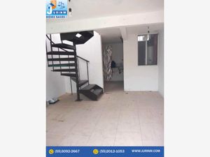 Casa en Venta en Los Volcanes Chalco