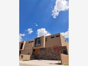 Casa en Venta en Valle de Juriquilla Querétaro