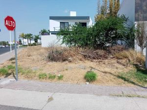 Terreno en Venta en Residencial el Refugio Querétaro