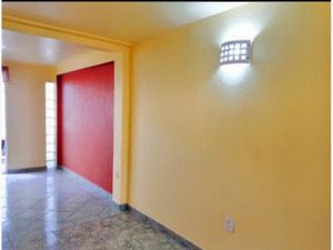 Casa en Venta en Jardines de los Claustros II Tultitlán