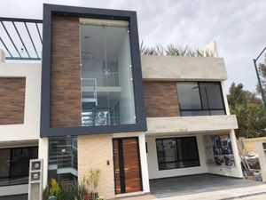 Casa en Venta en Residencial el Campanario San Pedro Cholula