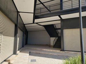 Local en Venta en Ciudad del Sol Sección Valle de Santiago Querétaro