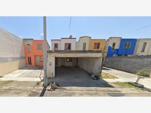 Casa en Venta en Jardines de la Silla (Jardines) Juárez