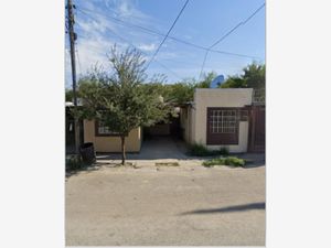 Casa en Venta en Alberos Cadereyta Jiménez