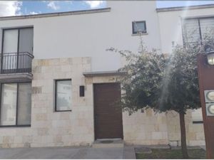 Casa en Venta en Residencial el Refugio Querétaro