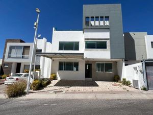 Casa en Venta en Residencial el Refugio Querétaro