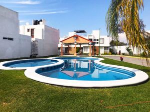 Casa en venta en X II, RESIDENCIAL LOS OLIVOS, Emiliano Zapata, Morelos,  62766.