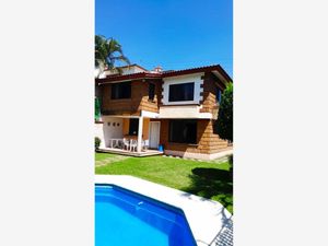 Casa en Venta en Burgos Bugambilias Temixco