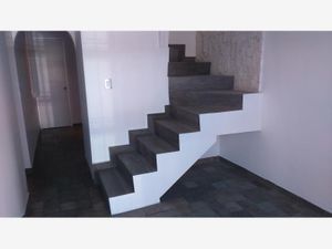 Casa en Renta en Corredor Comercial Desarrollo Atlixcayotl Puebla