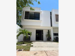 Casa en Venta en Playa del Sol Solidaridad