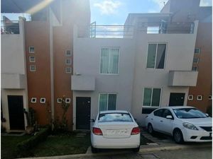 Casa en Venta en Lomas de Tzompantle Cuernavaca