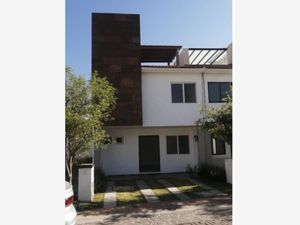 Casa en Venta en Ciudad Maderas El Marqués