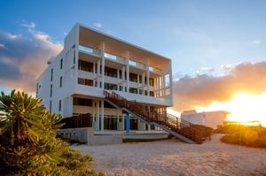 Villa  en Venta, frente a la playa,  en San Benito, Yucatan, México