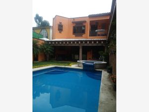 Casa en Venta en Los Volcanes Cuernavaca