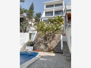 Casa en Venta en Club de golf Tabachines Cuernavaca