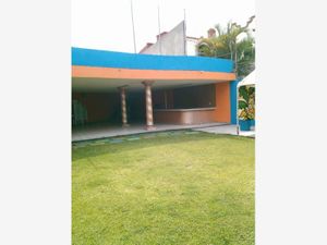 Casa en Venta en Ricardo Flores Magon Cuernavaca