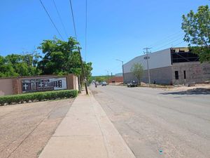 Bodega en Renta en INFONAVIT Barrancos Culiacán