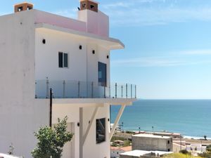 Casa en Venta en Playa Hermosa Playas de Rosarito