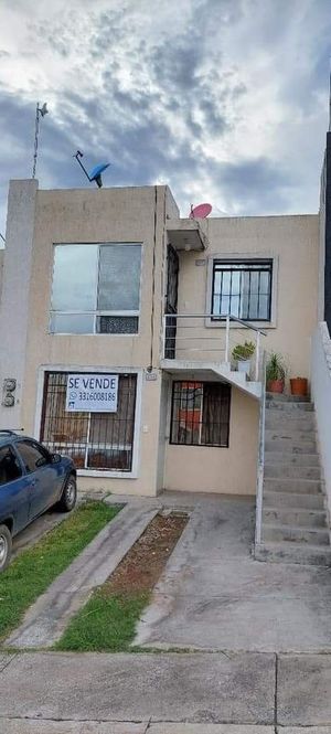 Casa en venta en Cto. San Lorenzo 174, San José del Bajío, Zapopan, Jalisco.