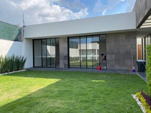 Casa en Venta en San Gaspar Tlahuelilpan Metepec