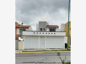 Casa en Venta en San Bartolome Tlaltelulco Metepec